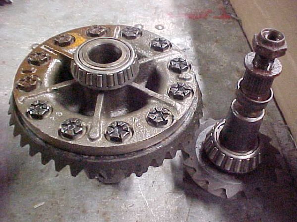 1977 GM Rear End Gears Pontiac,Cadillac 12 Bolt 8.75 31 Spline 2.41 - Image 2