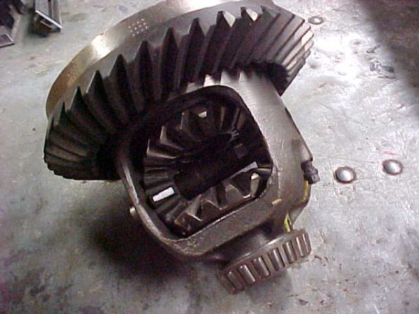 1977 GM Rear End Gears Pontiac,Cadillac 12 Bolt 8.75 31 Spline 2.41 - Image 3