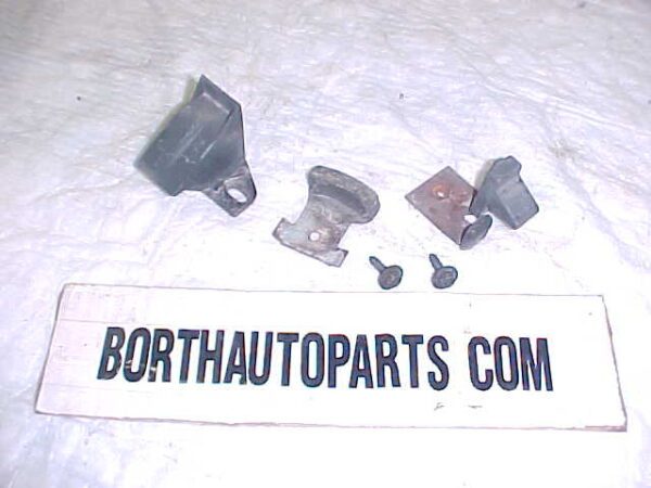 1976 Oldsmobile Cutlass Wiper Arm Stops Ramps Gm No.1702996