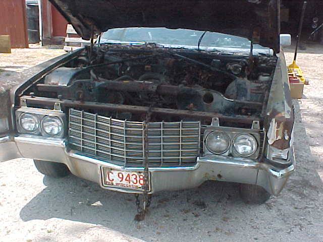 1969 Cadillac 4 Dr Sedan De Ville 472 Engine Parts Car 2