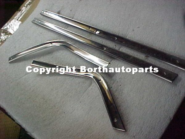 1966 Thunderbird Landau Console lower Chrome Trim