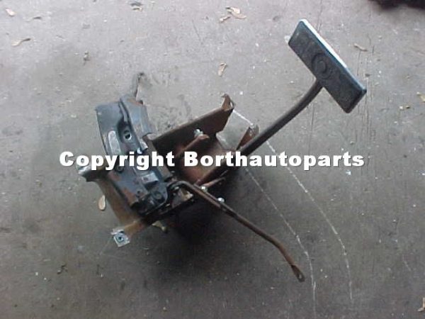 1966 Thunderbird Landau Swing Away Pedal Assembly