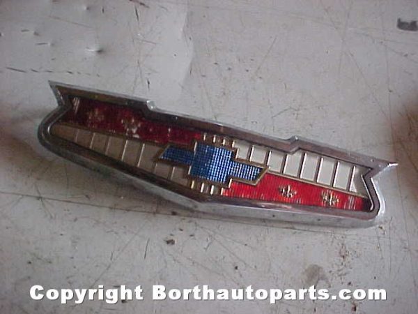 1956-58 Chevy Hood Emblem Gm No.3722453