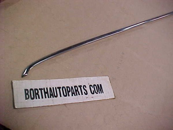 1956 Chrysler Windsor Fender Trim Upper RH No.1686145