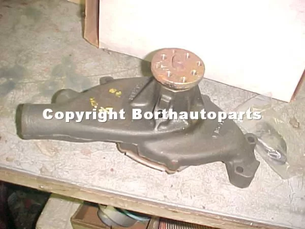 1971 Chevy Vet Chevy 454 396 Engine Water Pump No.3992077