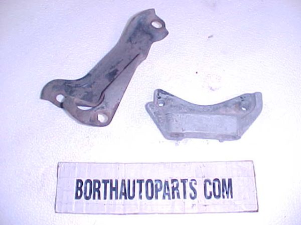 1968 Cadillac 472 Ac Pump Brackets Gm No.1492985