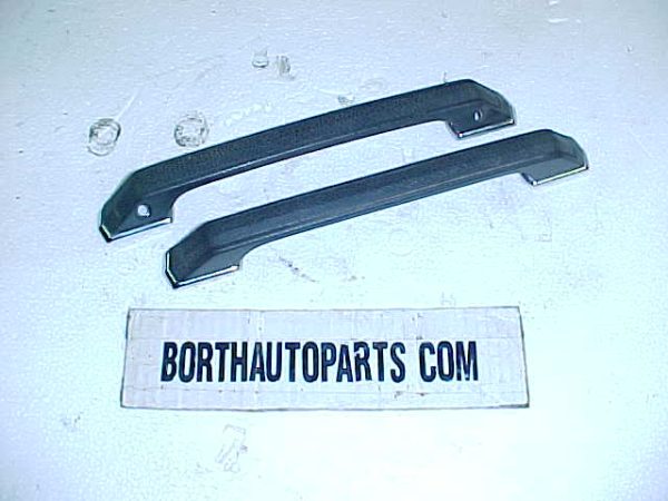 1968 Cadillac Coupe Door Handle Pull's Bezels Gm No.9715677