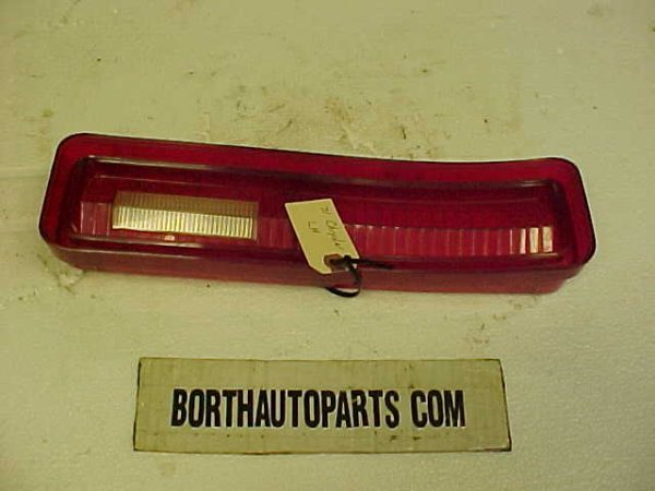 1971 Chrysler Tail Light Gm No.3478522 RH