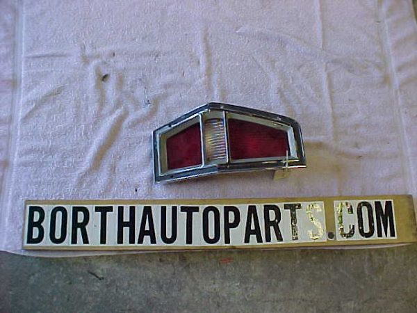 1972-75 Ford Pinto Wagon Tail Light LH