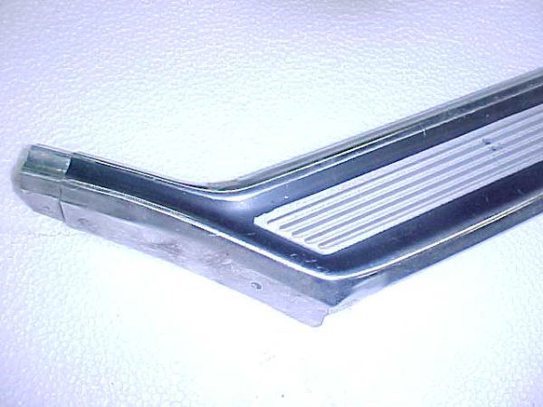 1969 Dodge Monico Quarter panel Trim (NOS) Alum - Image 2