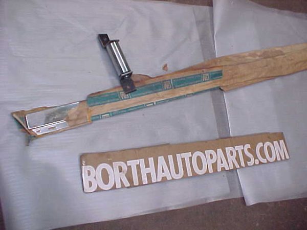 Gm No.497300 Rocker Trim (NOS) Pontiac