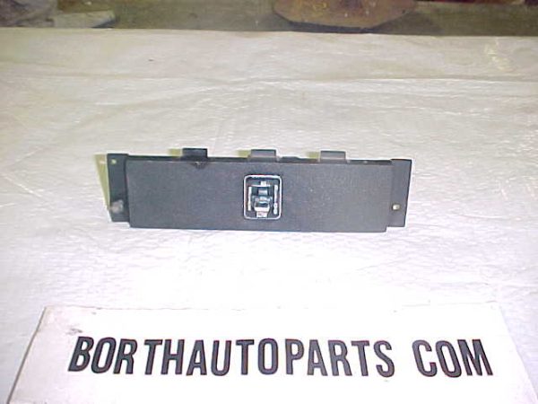 Hi,Low Rear Defogger Switch No.487824