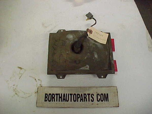 1972-73 Chrysler Town and Country Wagon Tail Gate Tail Light RH Gm.No.3587088,3261682 - Image 2